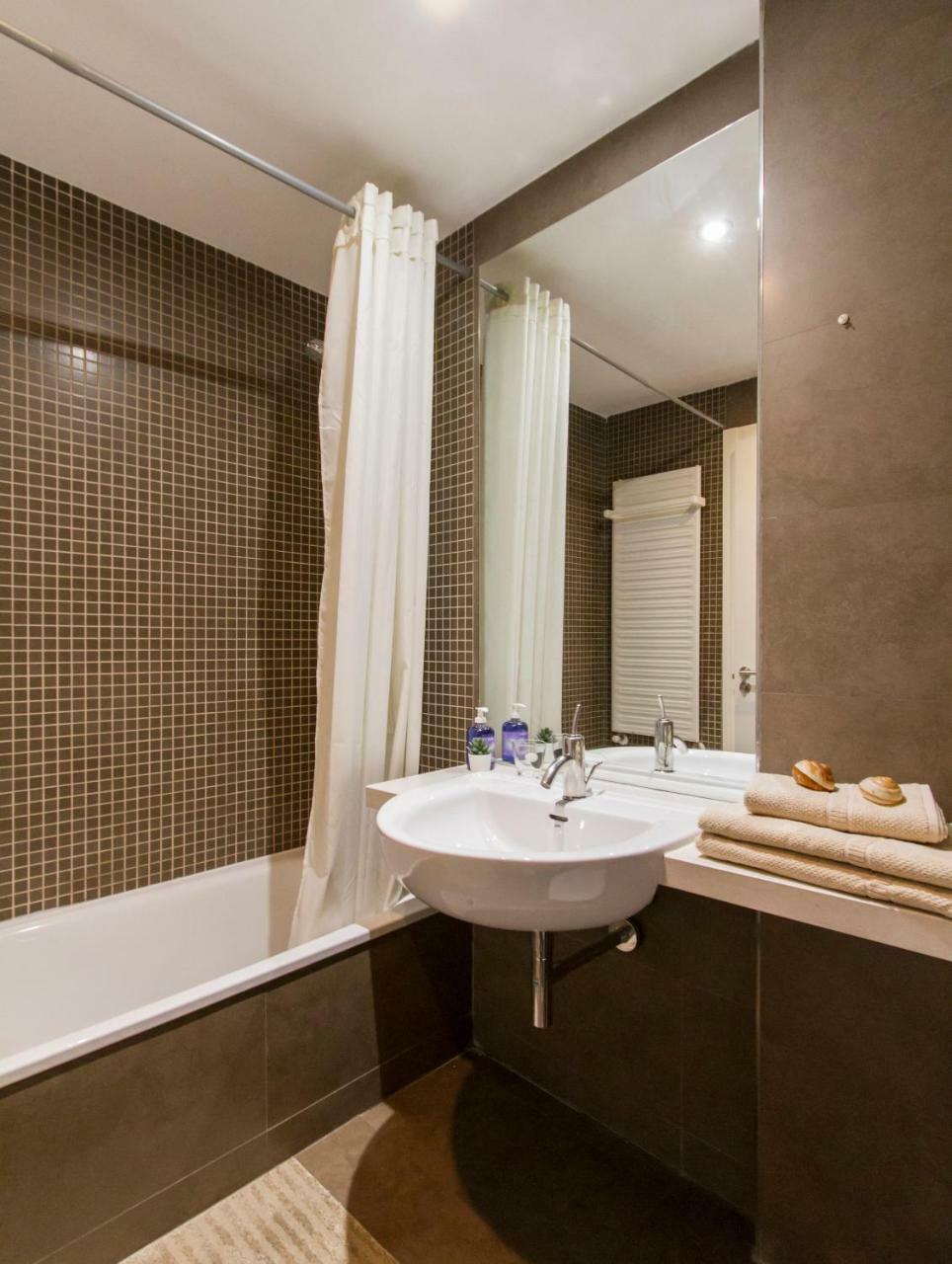 Luminoso, Moderno Y Amplio En Madrid Rio I Parking Apartment Luaran gambar